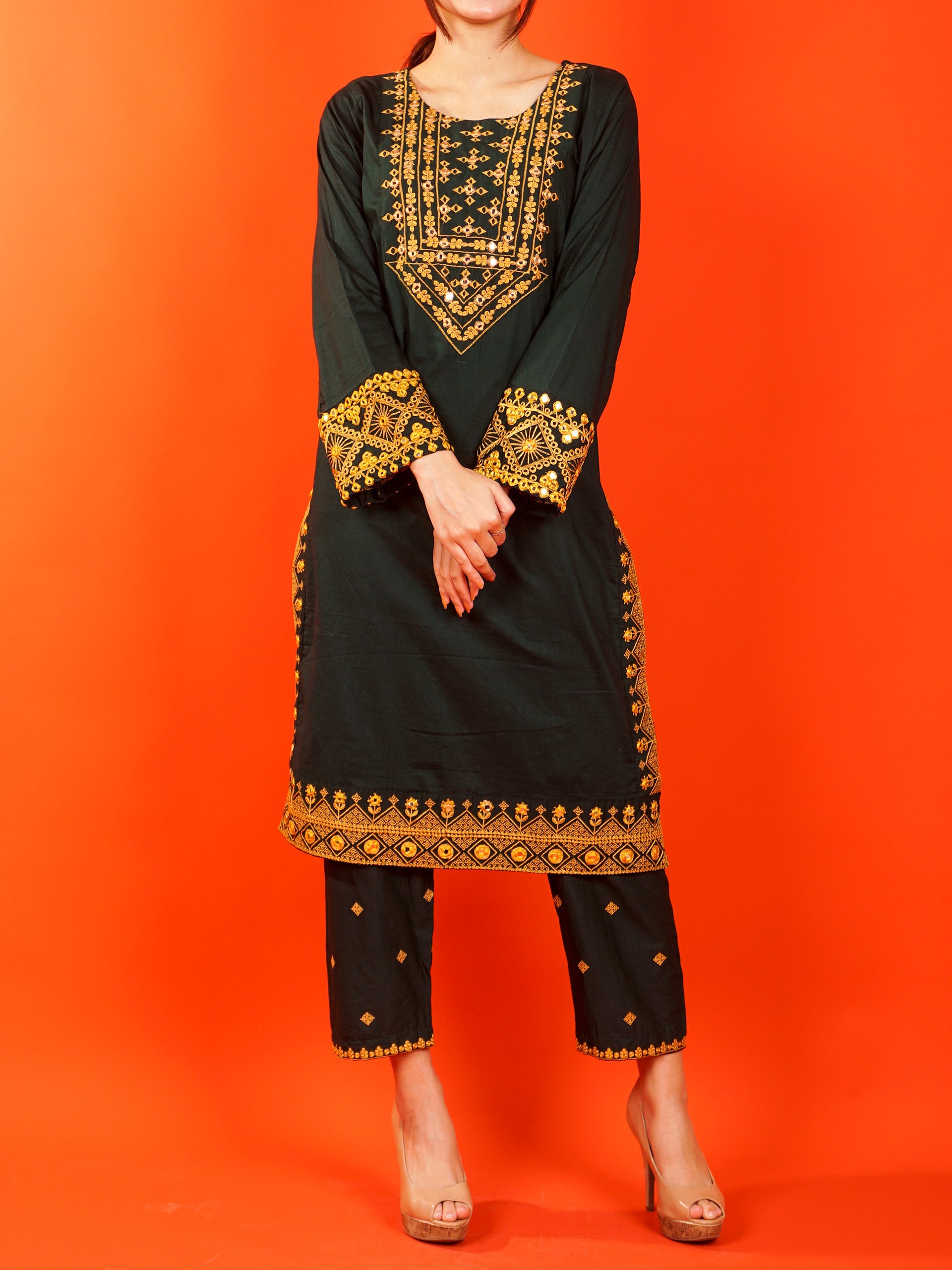 Green Embroidered 2 pc - 54980