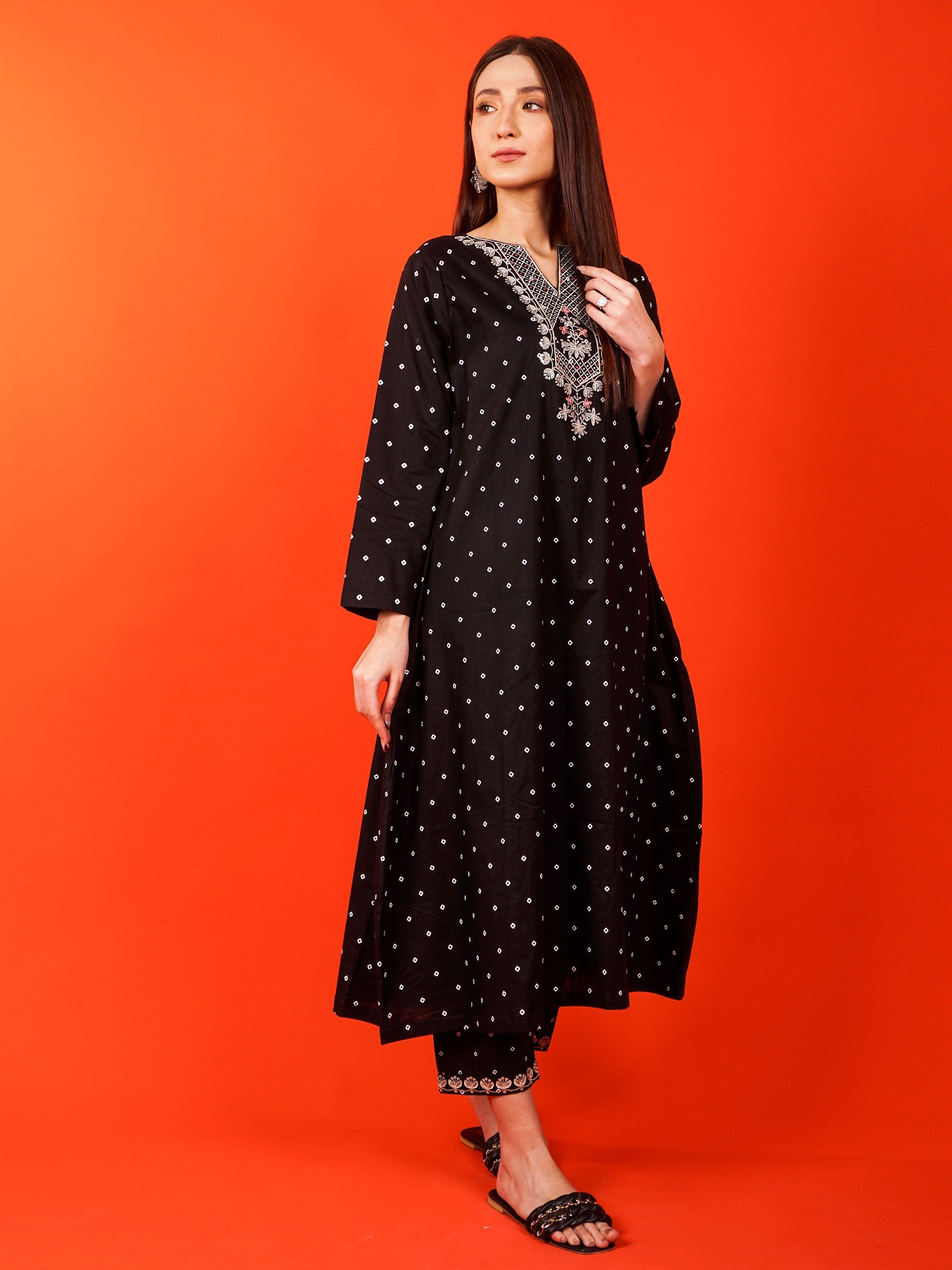 Black Khaddar Printed Embroidered 2 pc - 54923
