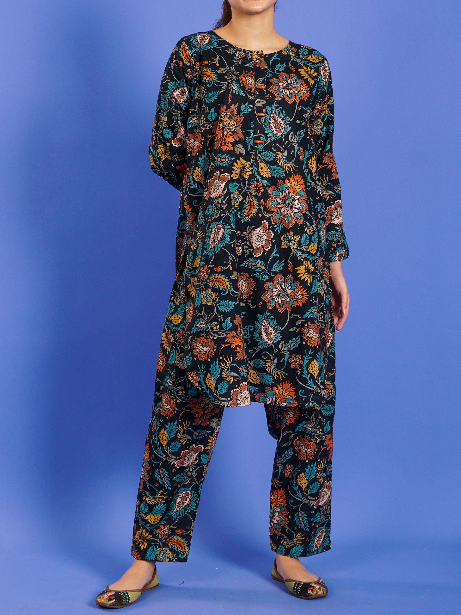 Green Khaddar Digital Printed 2 pc - 55039