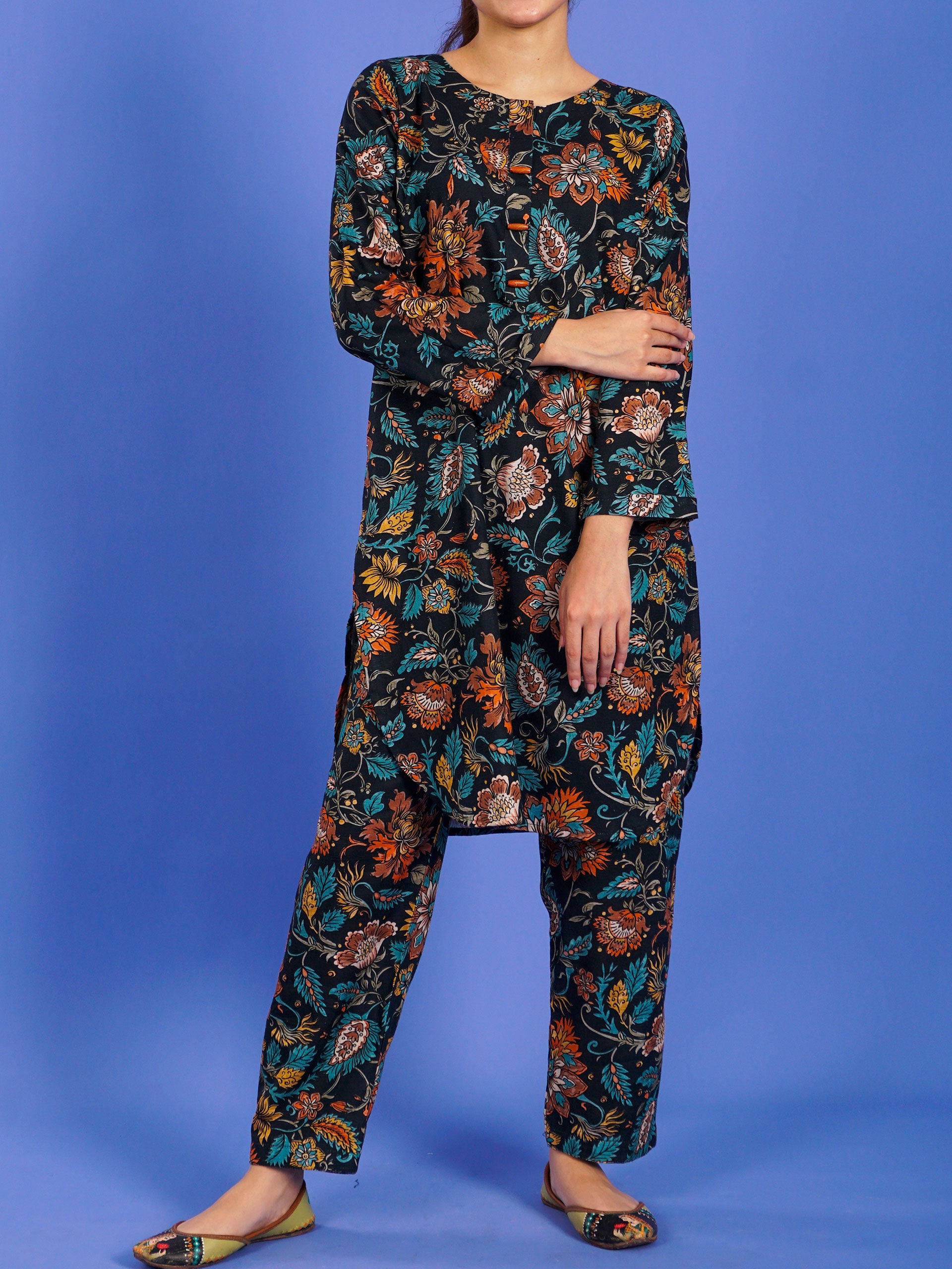 Green Khaddar Digital Printed 2 pc - 55039