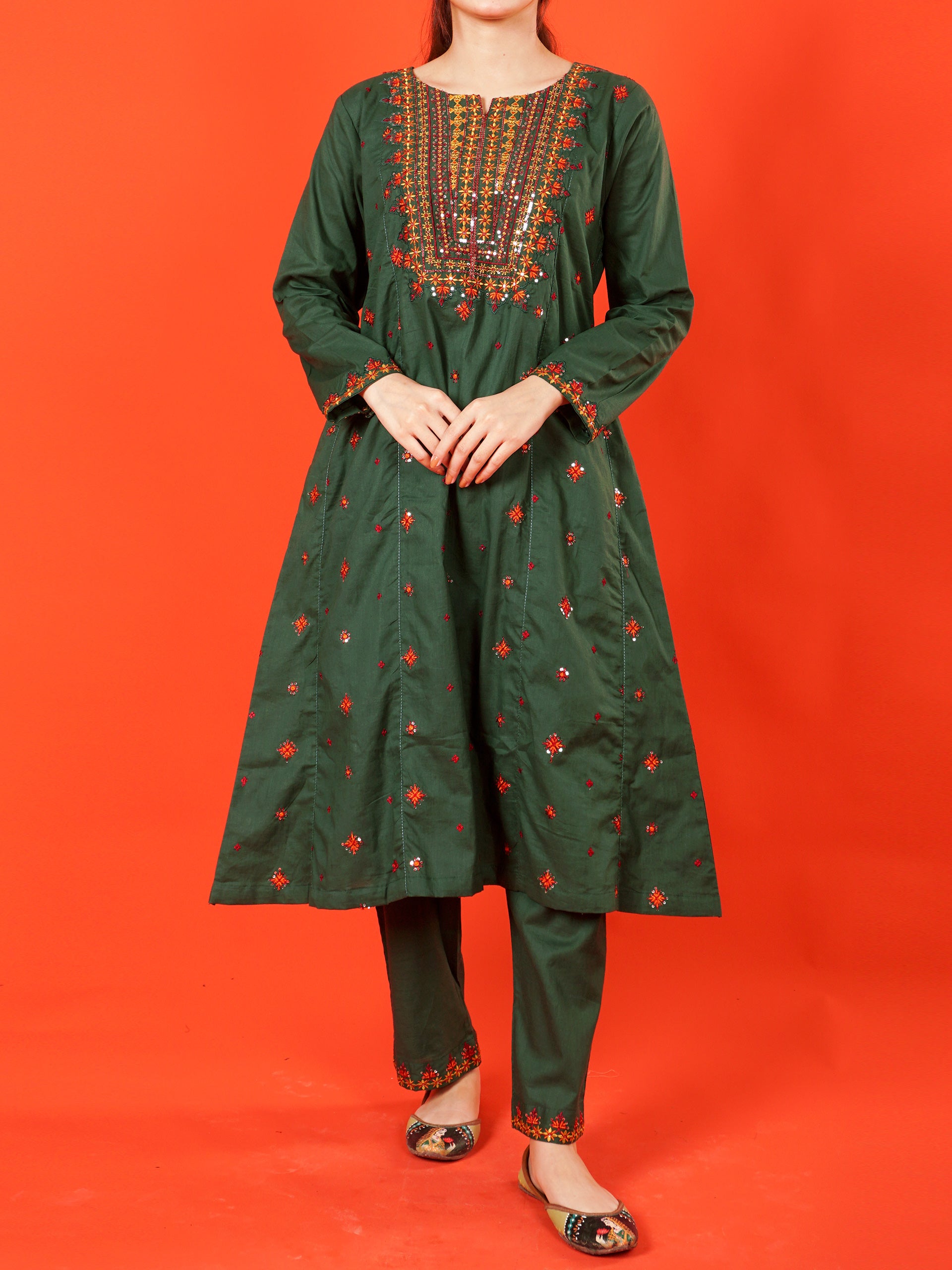 Green Embroidered 2 pc - 55002