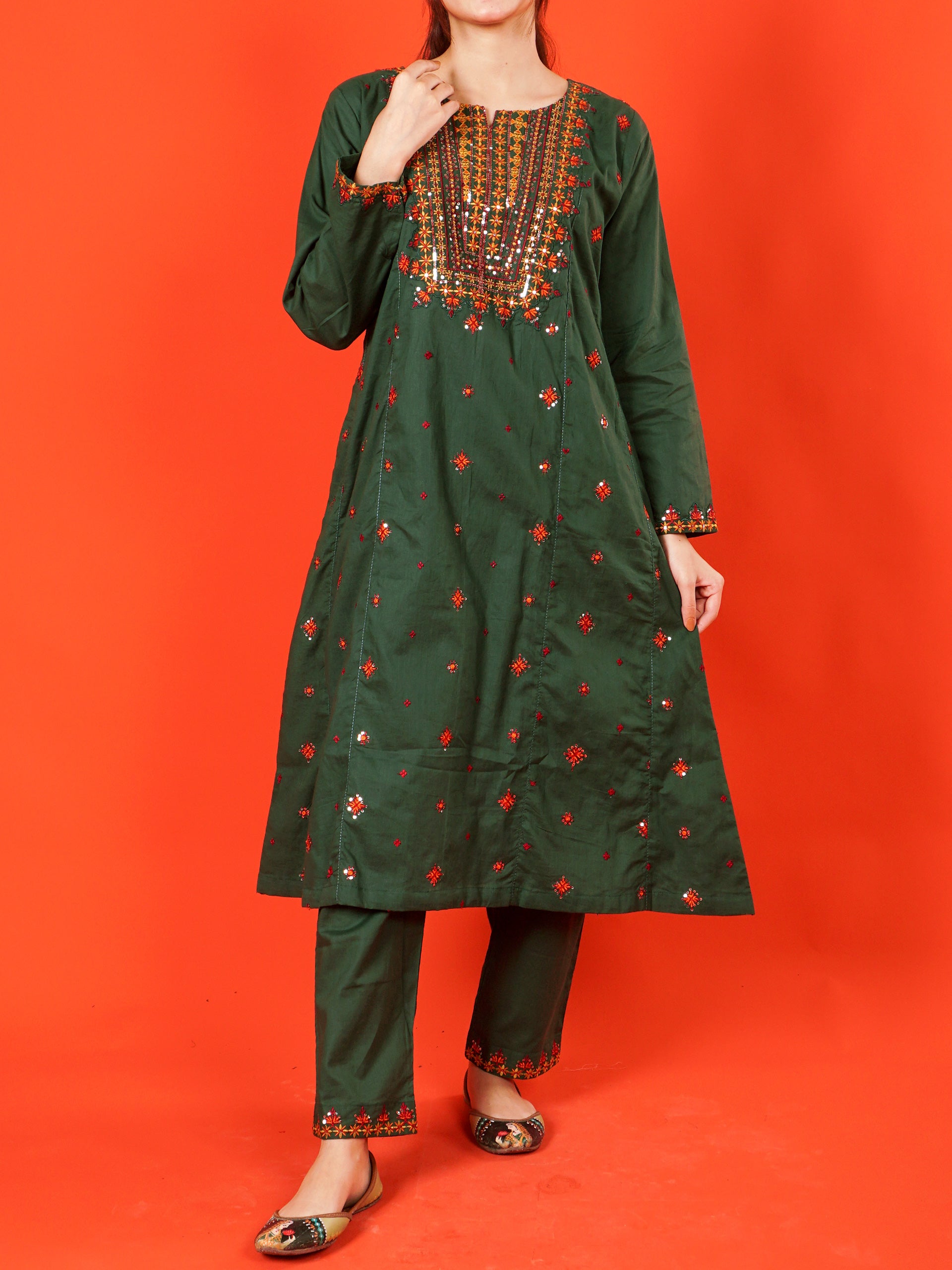 Green Embroidered 2 pc - 55002