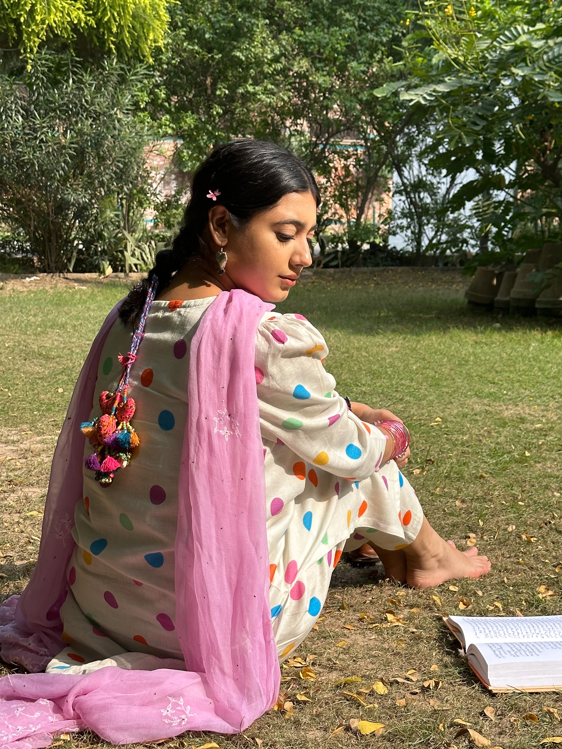 White Khaddar Digital Printed 2 pc - 55023