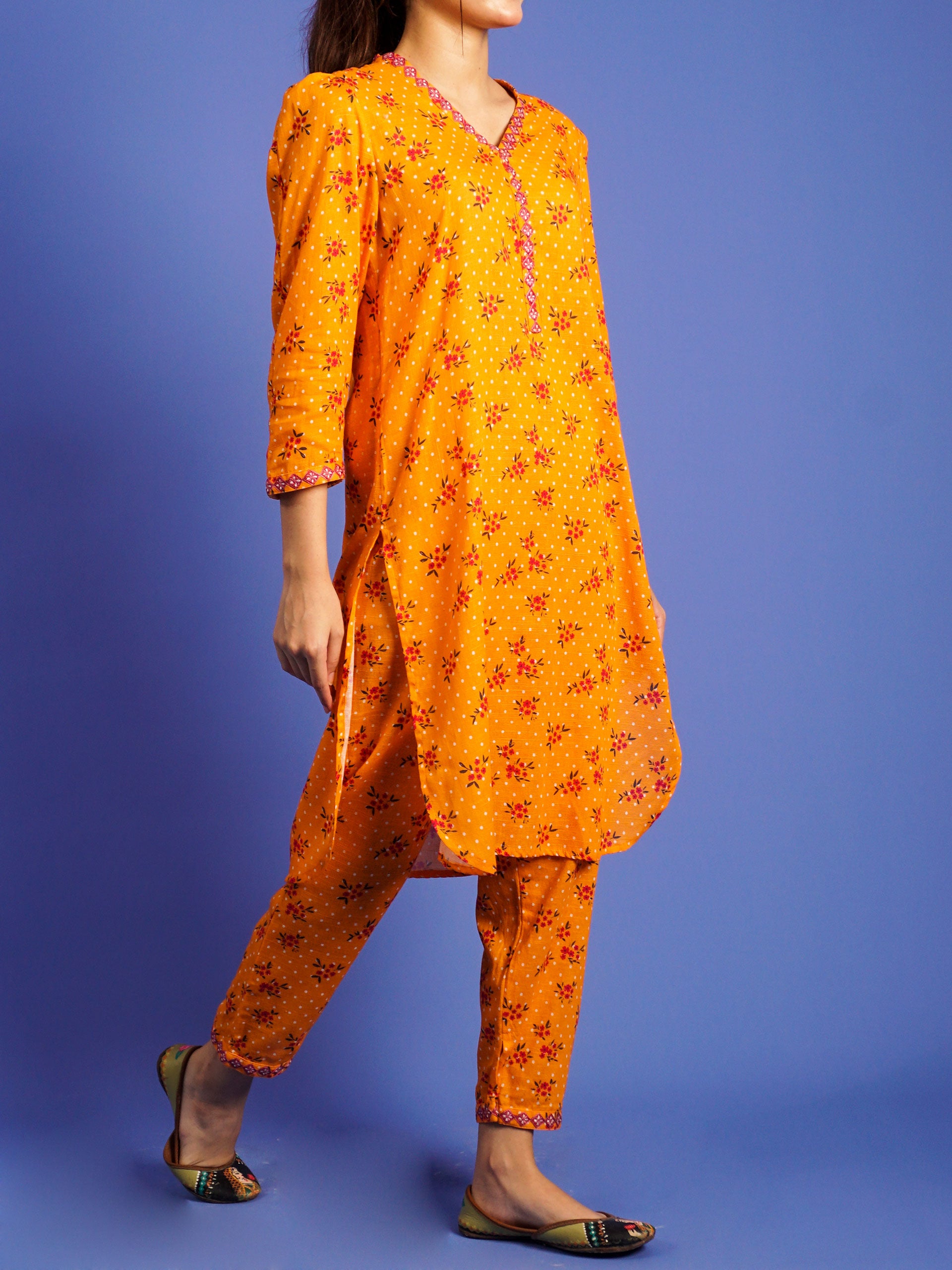 Yellow Khaddar Digital Printed Embroidered 2 pc - 55035