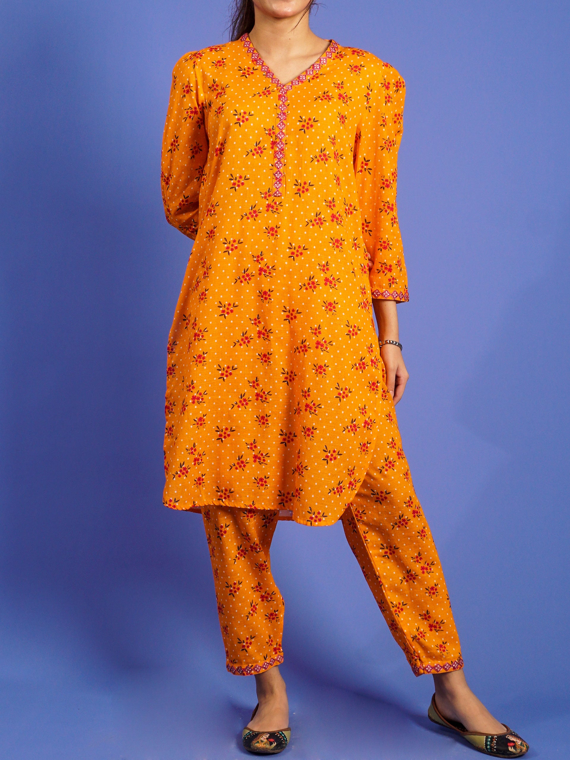Yellow Khaddar Digital Printed Embroidered 2 pc - 55035