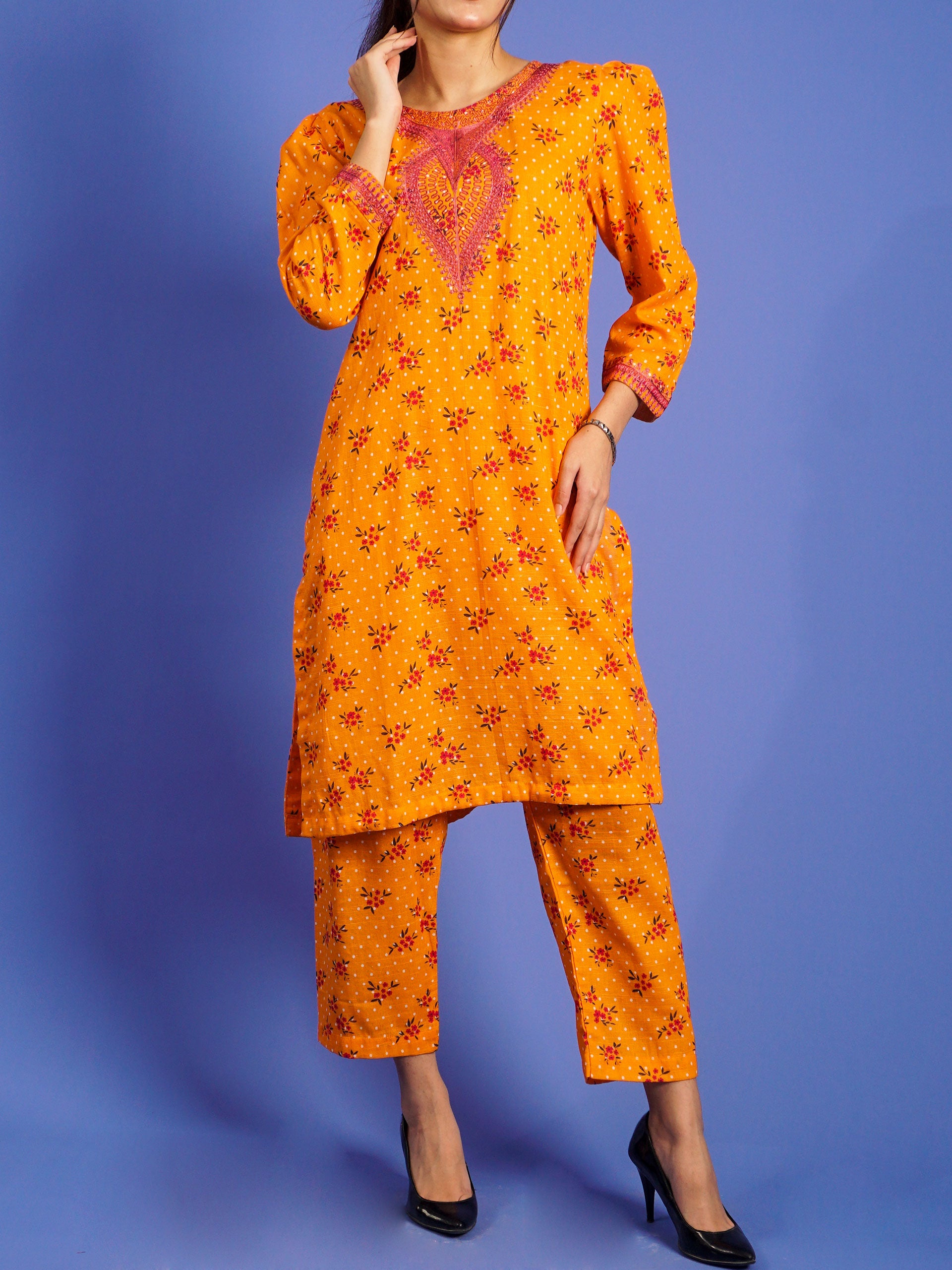 Yellow Khaddar Digital Printed Embroidered 2 pc - 55034