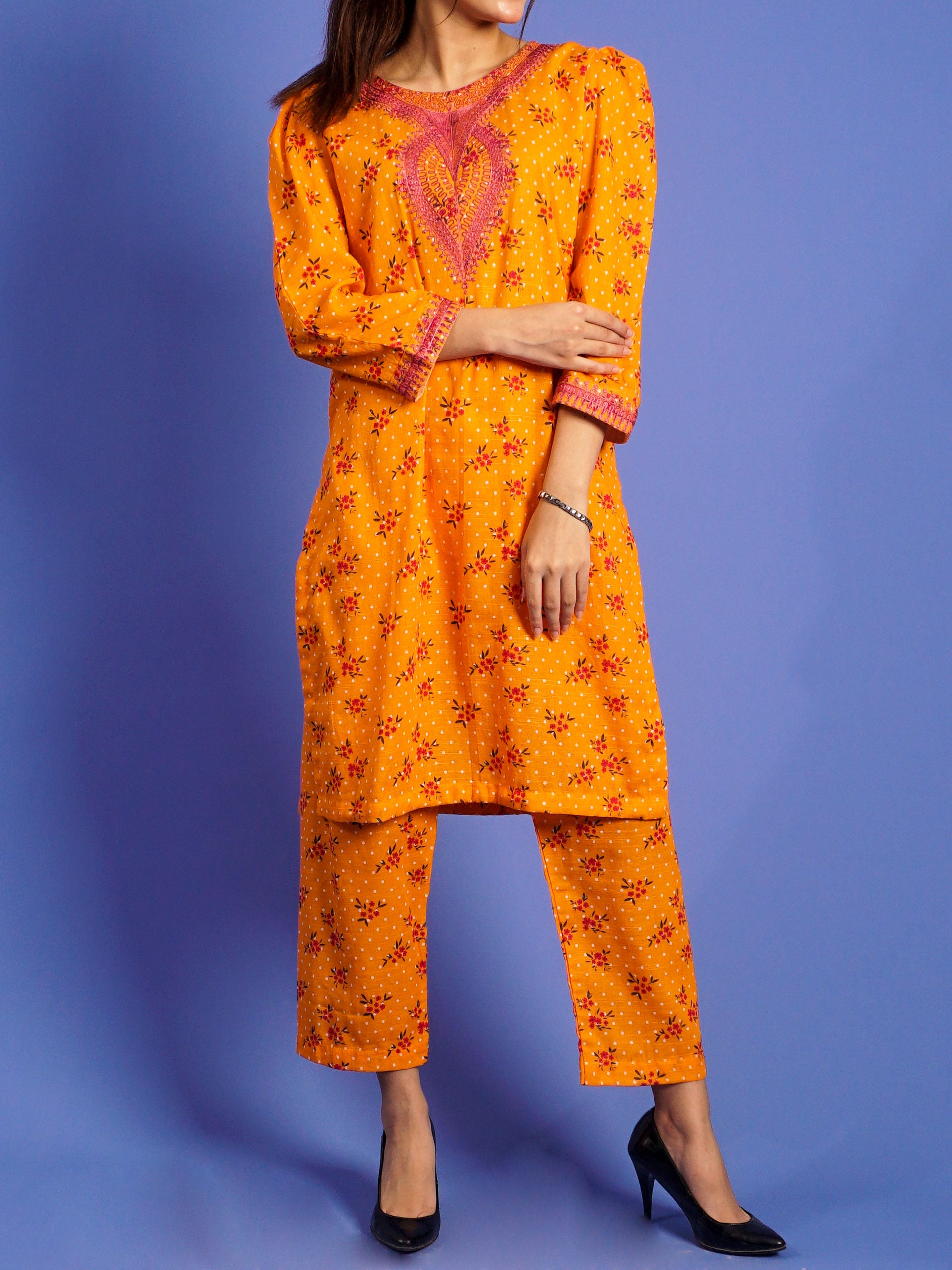 Yellow Khaddar Digital Printed Embroidered 2 pc - 55034
