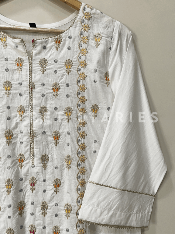 White Embroidered Kurta - 54266