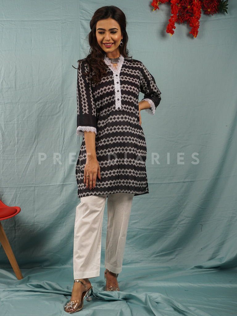 Black Lawn Printed 2 pc - 54607