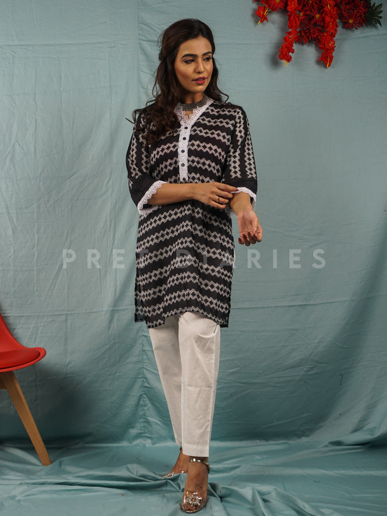 Black Lawn Printed 2 pc - 54607