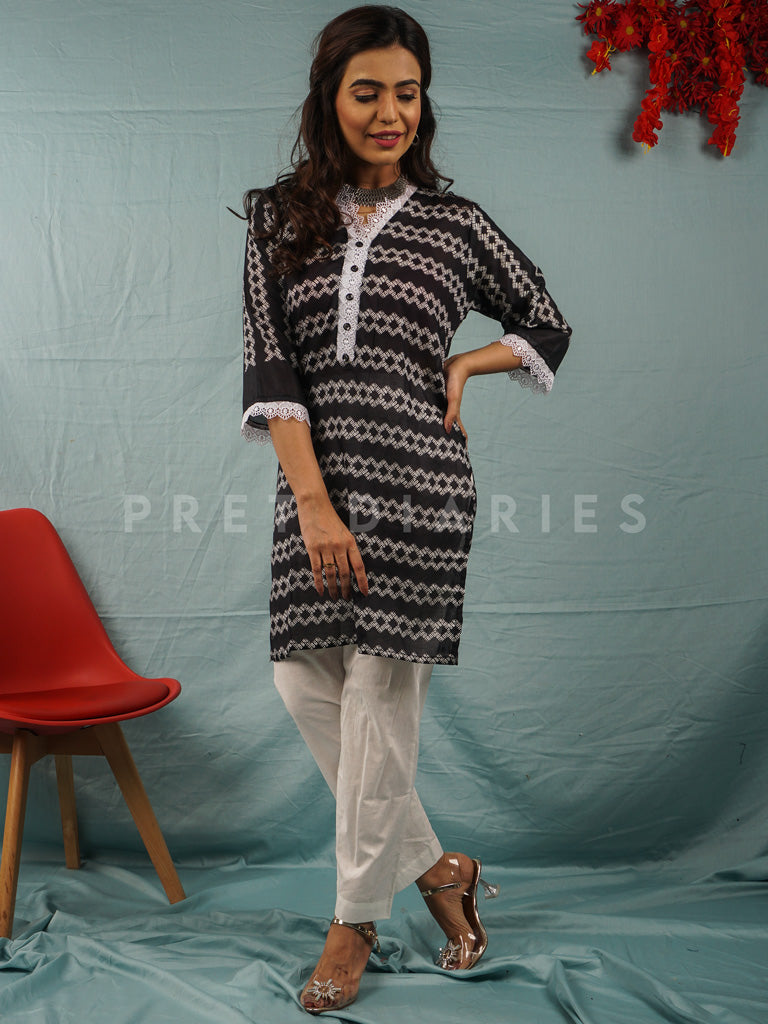 Black Lawn Printed 2 pc - 54607