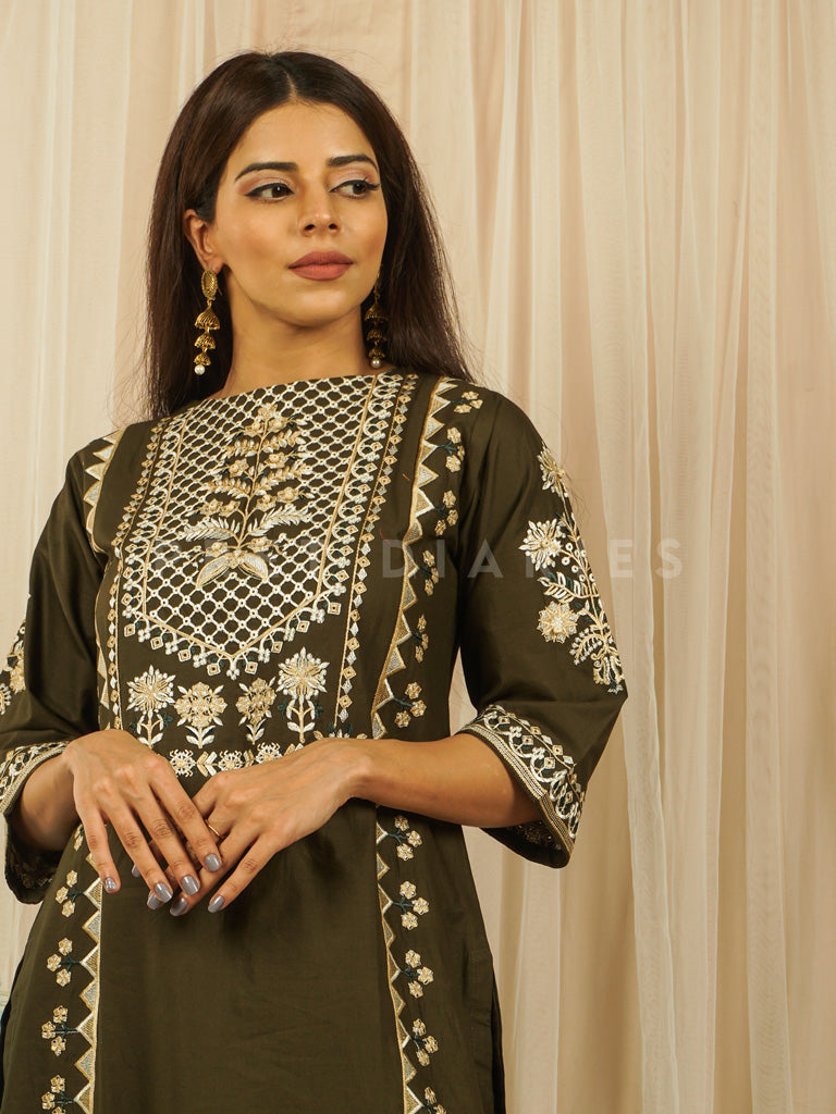 Dhani Green Embroidered 2 pc - 54627