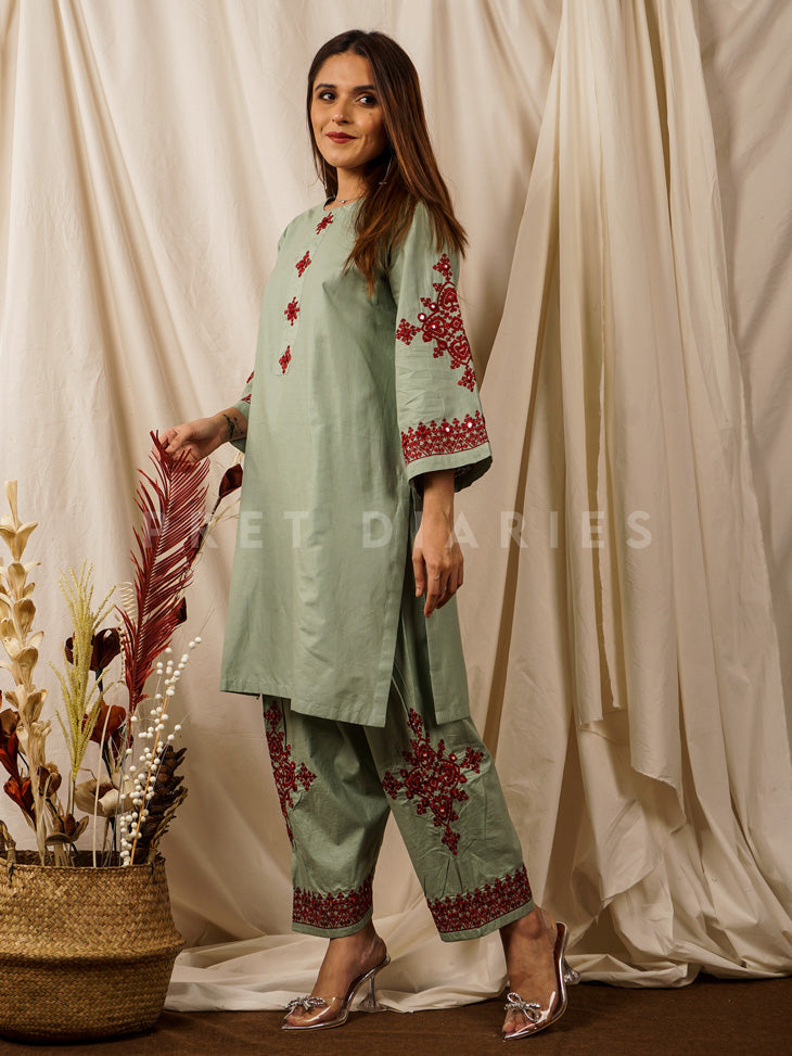 Green Embroidered 2 pc - 54663
