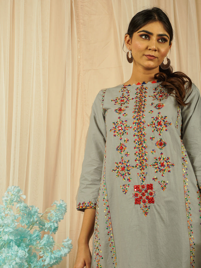 Grey Cambric Embroidered 2 pc - 54641
