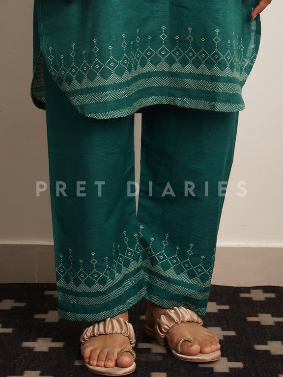 Green Khaddar 2 pc - 54463