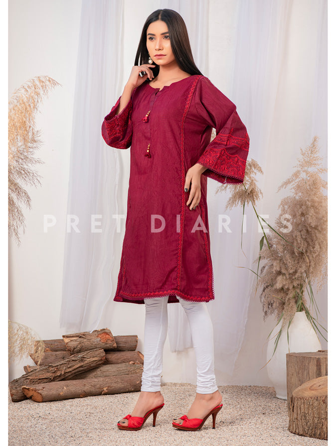 Maroon Embroidered Kurta - 52634