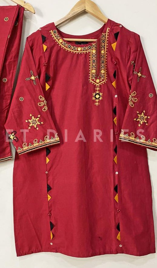 Maroon Embroidered Kurta - 54284