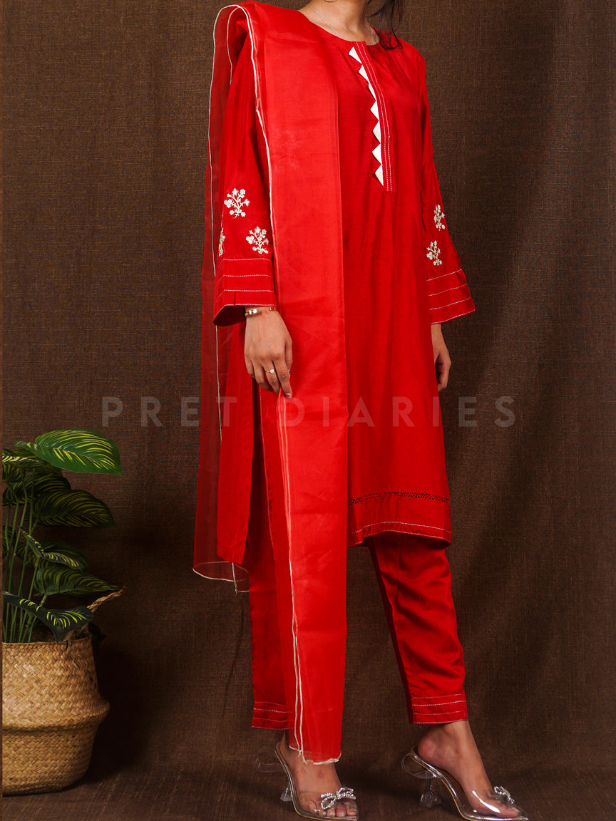 Red Embroidered 3 pc - 54859